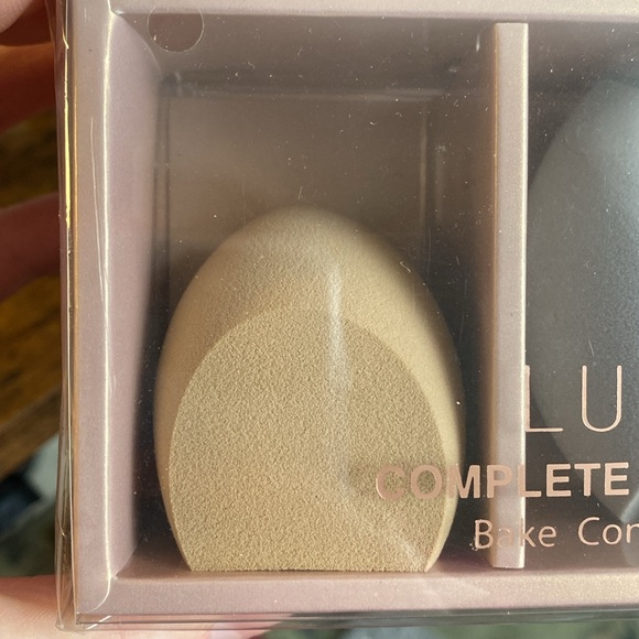 LUXIE Complete Sponge Set - Picture 3 of 5